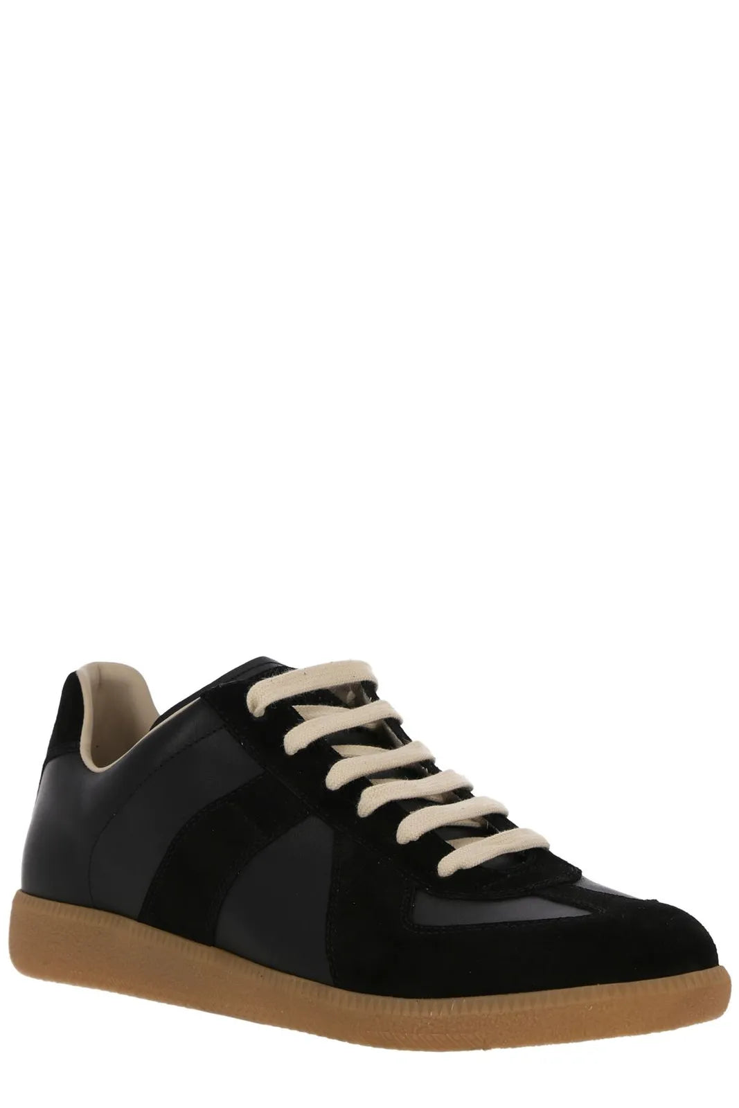 Maison Margiela Gats Low Top Sneaker — Black